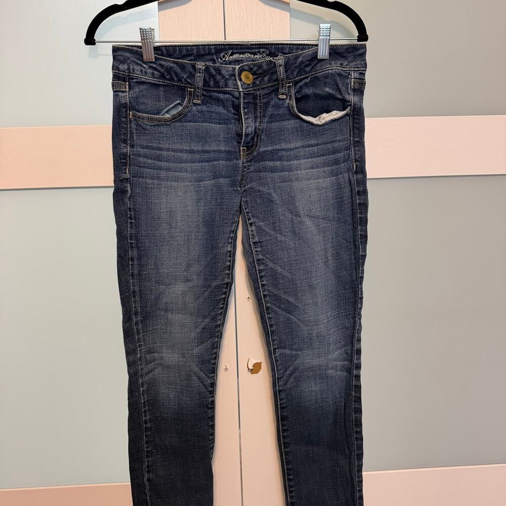 American Eagle Super Stretch Jegging Size 8 Dark Wash Skinny Jeans
